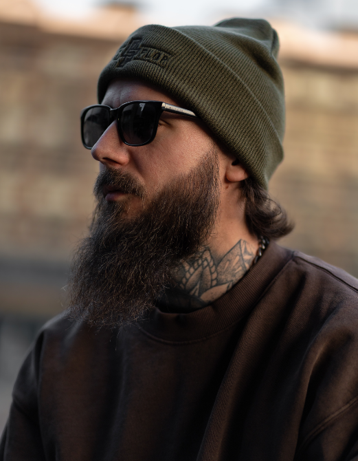 Beanie - Moss Green w/ Black